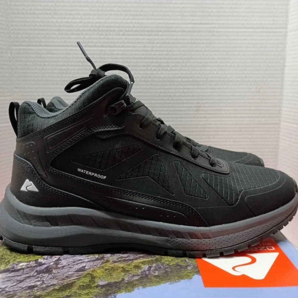 Men’s Ozark Trail Tech Hiker Waterproof Boots Black Shoes Sneakers Sz 10.5